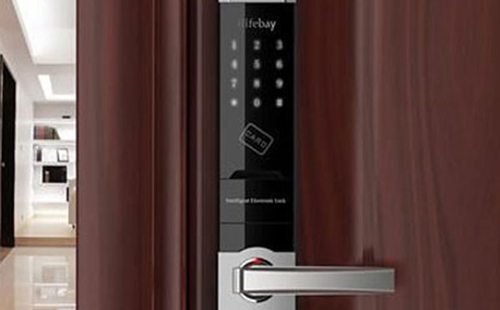 平坝24小时上门开锁公司