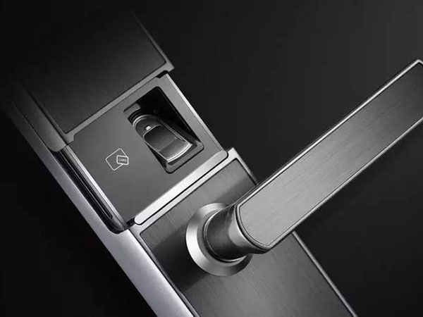 平坝24小时上门开锁公司